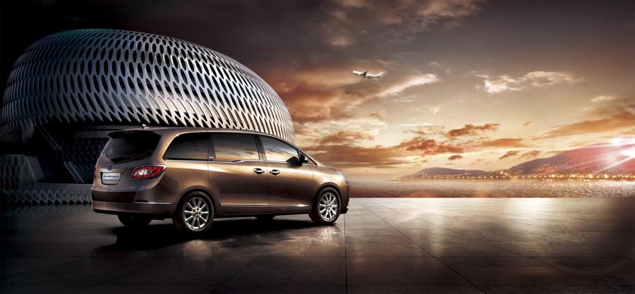  Buick GL8 2011 года  (фото 33 из 42)